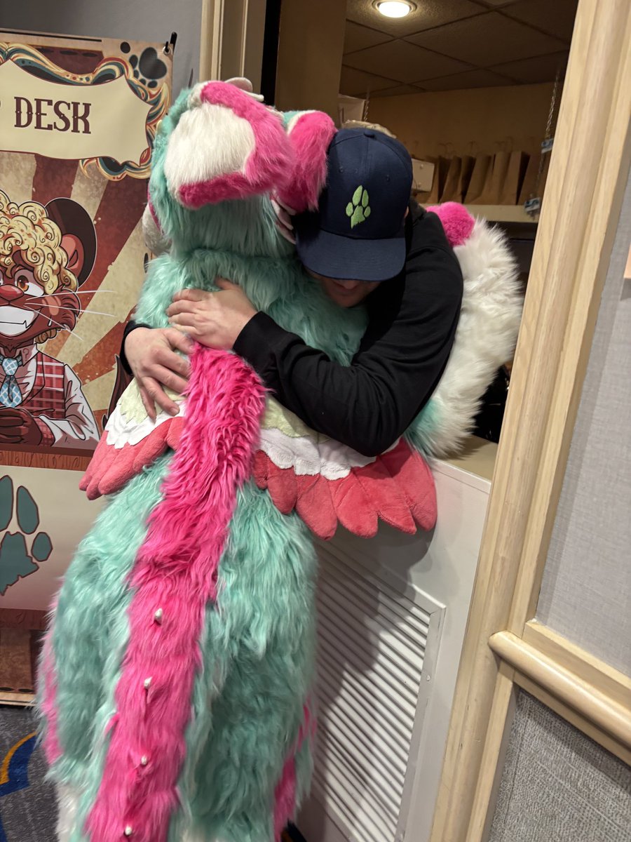 shortfolks's tweet photo. Our Furry Ambassadors Lagoona @Yippiegal and Mama Bear Kalliope are having fun visiting at @Furcationland!   Good luck, Lagoona, in the dance competition tonight!  #FCL2025 https://t.co/mt1PQNl3jt