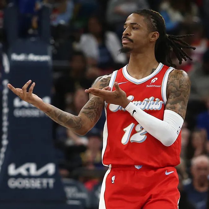 TheNBACentel's tweet photo. Ja Morant if the NBA bans his grenade celebration:

“If they ban the grenade, I’ve got options,”

(Via @WindhostESPN) https://t.co/sfRqku0DT7