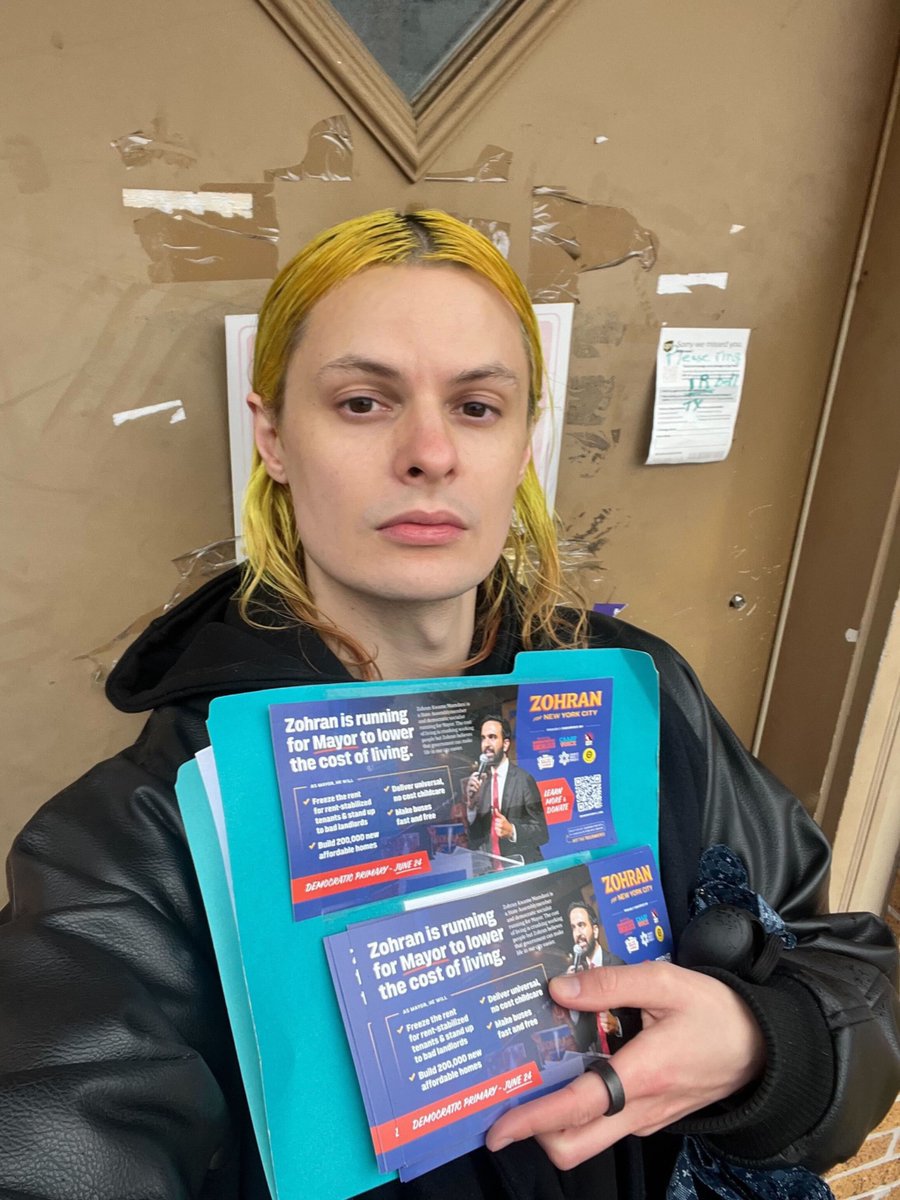 sam rolfes (@samrolfes) on Twitter photo out in the rain knocking on doors for <a href="/ZohranKMamdani/">Zohran Kwame Mamdani</a>, we cannot let that rat faced scumbag Cuomo get ranked out in the rain knocking on doors for <a href="/ZohranKMamdani/">Zohran Kwame Mamdani</a>, we cannot let that rat faced scumbag Cuomo get ranked