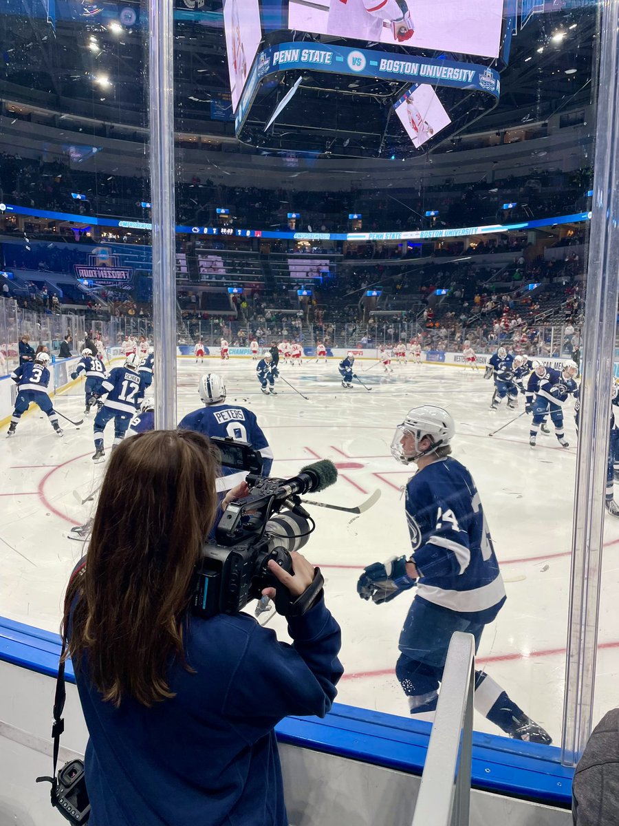 sofiaameti's tweet image. Every day that I get to cover @PennStateMHKY is a dream come true