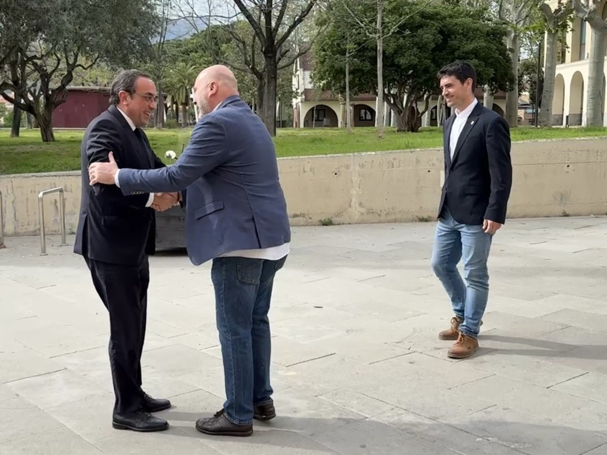 Ajuntament d'Olesa tweet media