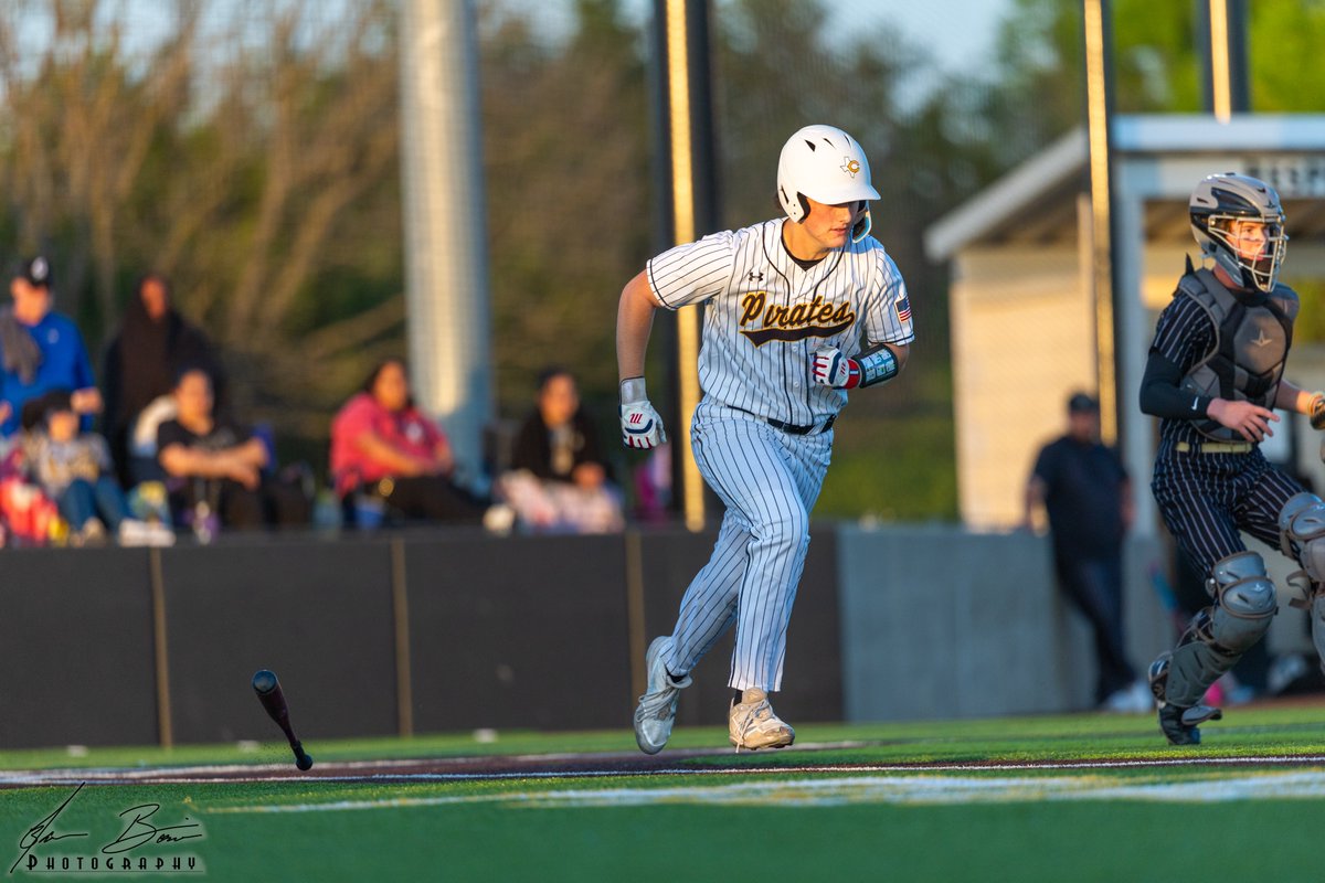 Jason Bowie tweet media