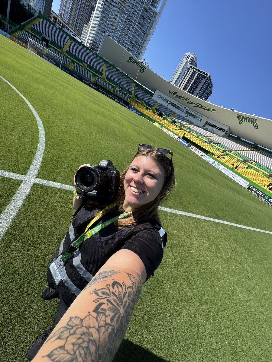 Morgan Tencza tweet media