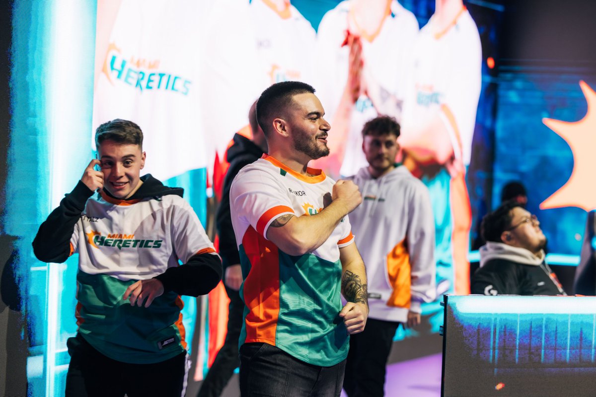 MiamiHeretics's tweet photo. ✅ 3-0 start in Major III QL
✅ Winners Bracket secured for our Major
✅ Frying OpTic and FaZe the same weekend
✅ Super is the man
✅ RenKoR ROTY
✅ Ñ

LICENSE TO DREAM. https://t.co/7LjUVSqAtK