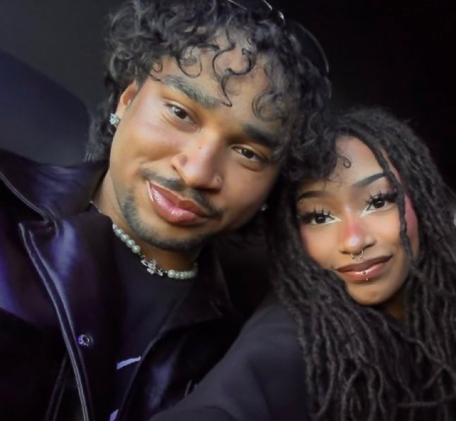 shhhh! REPOST gets you an extra entry💕