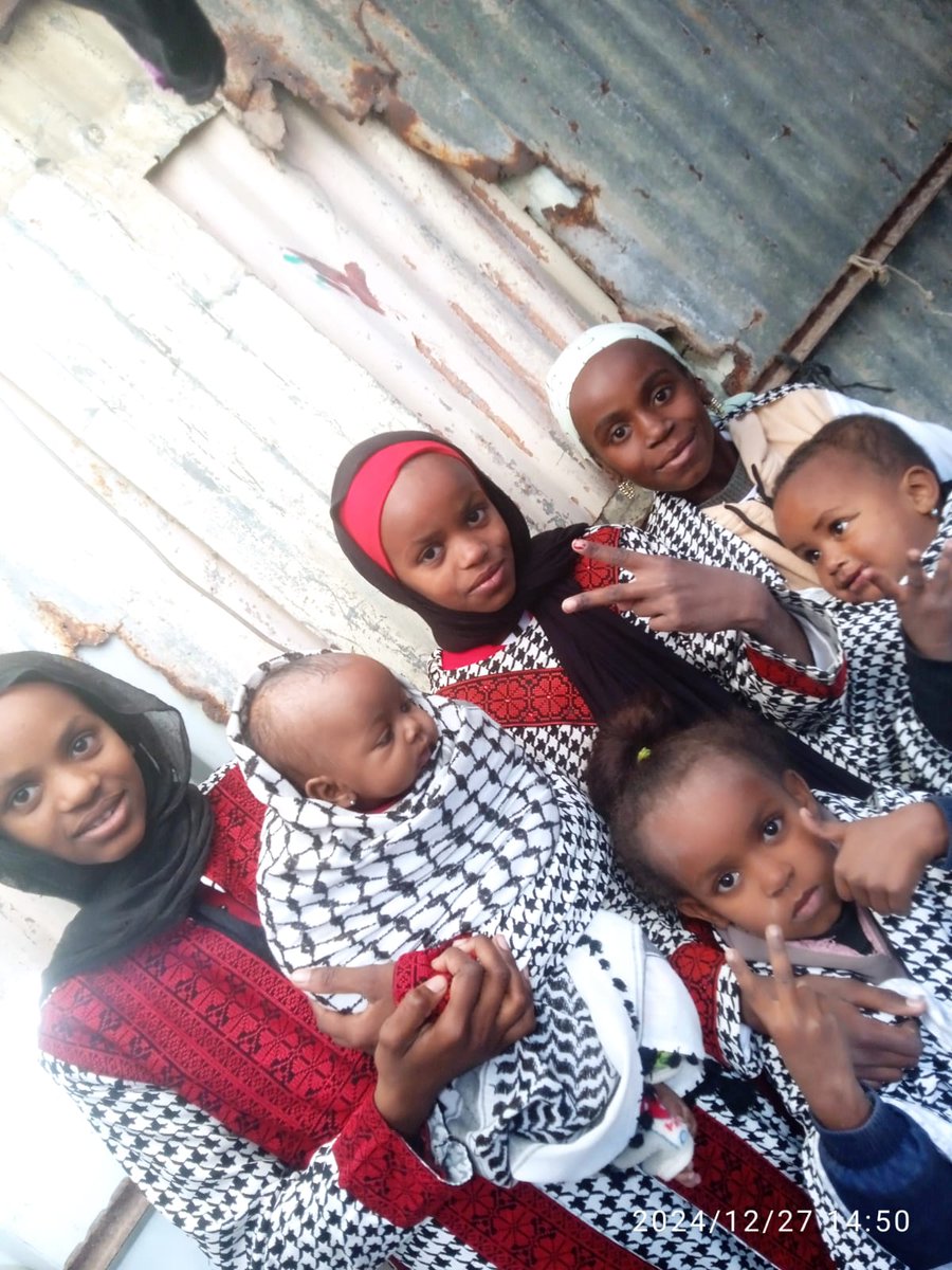 One moment please
Hello friends, I am Nour Juman, 39 years old. I live in Gaza, and I am the father of seven children. I used to work as a day laborer for a meager income, between 3 and4dollars, which was not enough for me. Now we live in very difficult conditions. We need milk.