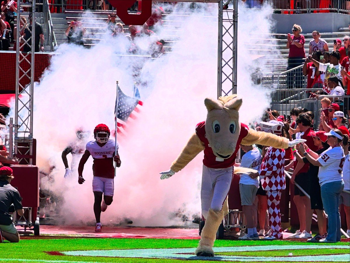 Boomer & Sooner tweet media