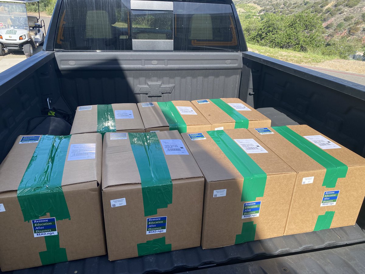 READnonprofit's tweet photo. 5,760 pens &amp; 3,200 mechanical pencils for students + 1,200 pens for teachers on their way to KY to help students/teachers following flooding. Thank you Carla at @kedc_org for  facilitating the
Pens/mechanical pencils donated by #Uniball 
https://t.co/fL7PvOmyYu

#disasterrelief https://t.co/x4p0gVJVgv