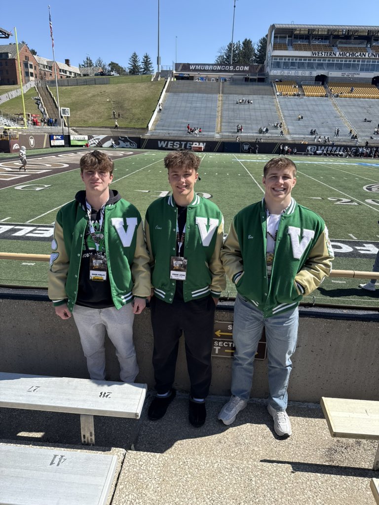 Chase Lovig (@chase_lovig) on Twitter photo Had a great time <a href="/WesternMichU/">Western Michigan University</a> . the facility/field is amazing ! it was nice meeting <a href="/CoachKPerk/">Kyle Perkins</a>, looking forward to talking to you and working with u at the <a href="/UIndyFB/">UIndy Football</a> camp! Had a great time <a href="/WesternMichU/">Western Michigan University</a> . the facility/field is amazing ! it was nice meeting <a href="/CoachKPerk/">Kyle Perkins</a>, looking forward to talking to you and working with u at the <a href="/UIndyFB/">UIndy Football</a> camp!