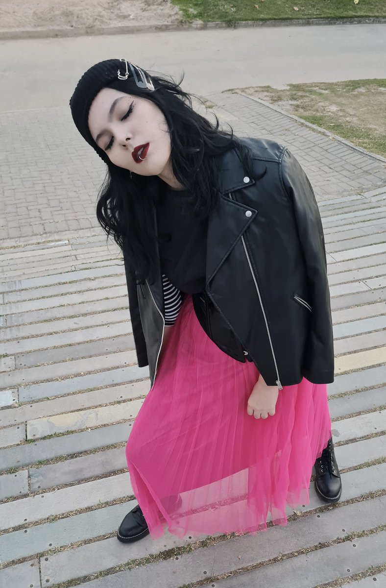 jookyunland's tweet image. 눈들 뗄 수 없어 fashion 🖤✨

#monbebeselcaday #mbbsd #JOOHONEY #JOOHEON #주헌 #MONSTA_X #몬스타엑스