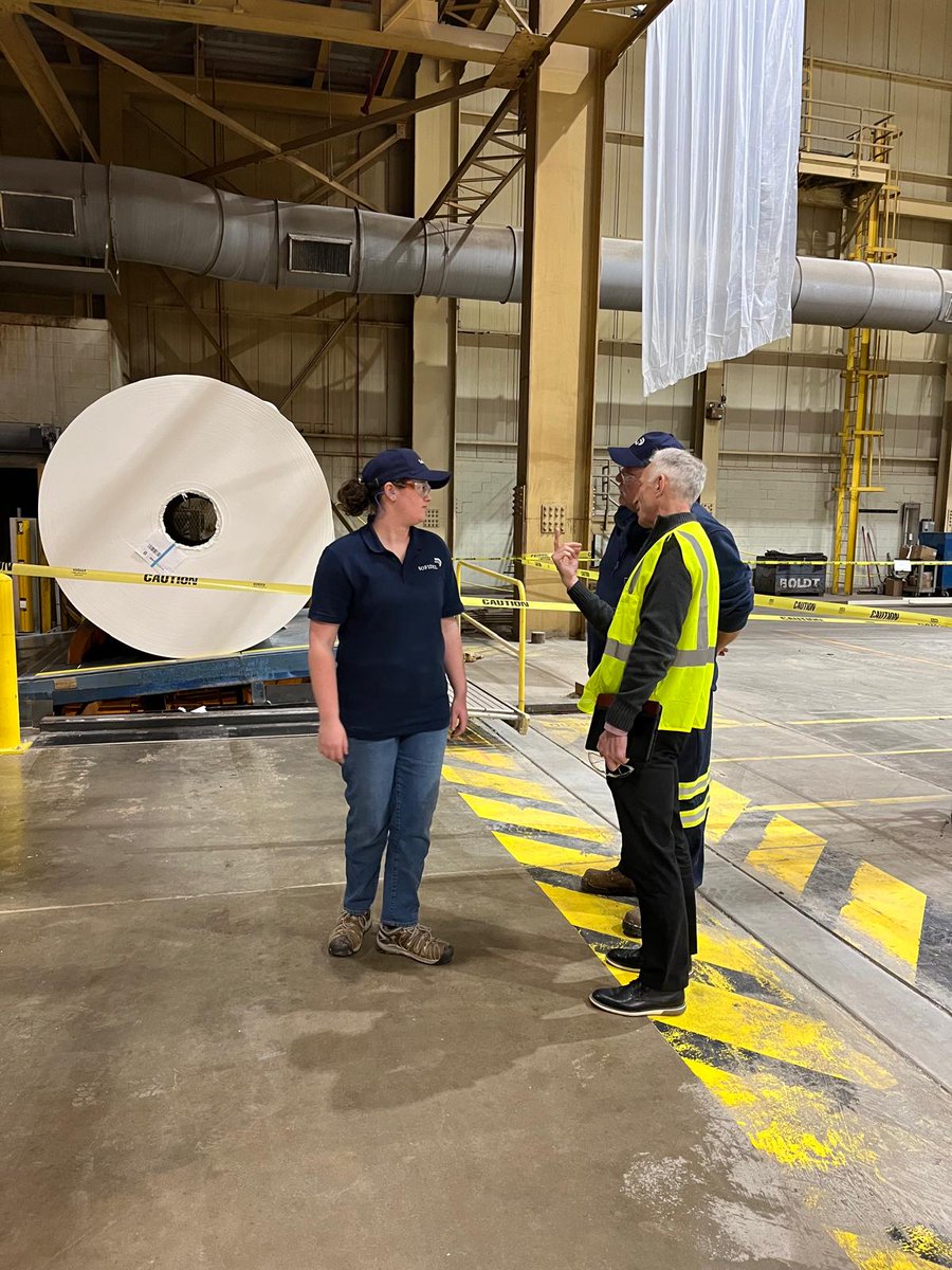 A historic day in Duluth yesterday! $200M investment by <a href="/Sofidelsharing/">SOFIDEL</a> in our paper plant. Nearly tripling the workforce. 

Addition of a finishing facility as well as a warehouse secure the future of this plant for decades to come.