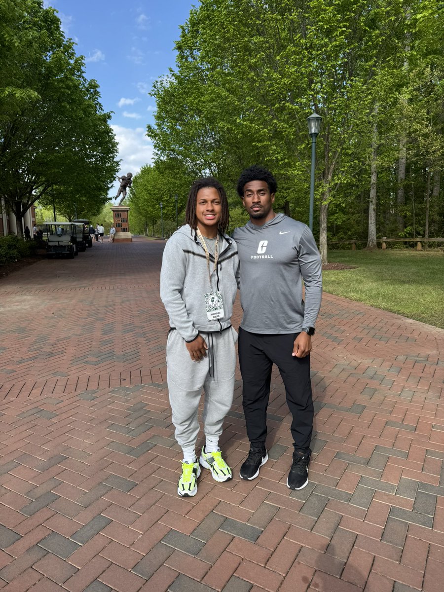 Nicholas Buggs (@nickk_buggs) on Twitter photo Had a great time today at <a href="/CharlotteFTBL/">Charlotte Football</a> junior day. Got a chance to catch up with my guy <a href="/pauloturner80/">Paul Turner</a> and meet the rest of the staff! Can’t wait to be back on campus.<a href="/TylerWoodsFB/">Tyler Woods</a> <a href="/CoachAlbin/">Tim Albin</a> <a href="/CoachBrianMetz/">BRIAN METZ</a> @NickWelsh18 Had a great time today at <a href="/CharlotteFTBL/">Charlotte Football</a> junior day. Got a chance to catch up with my guy <a href="/pauloturner80/">Paul Turner</a> and meet the rest of the staff! Can’t wait to be back on campus.<a href="/TylerWoodsFB/">Tyler Woods</a> <a href="/CoachAlbin/">Tim Albin</a> <a href="/CoachBrianMetz/">BRIAN METZ</a> @NickWelsh18