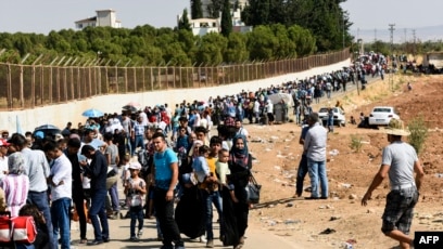 Birileri bunlar bizim din kardeşimiz dinimiz böyle emir ediyor almak zorundayız diyecek
Ben Size söyleyim para ile alıyor
Anlaşma tamam sadece 120 Milyar doların 12de1i ile alıyor din ile uyutuyor

#haber #deprem #konya #yeni #sondakika #gündem #trend