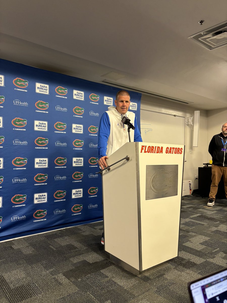 Billy Napier on DJ Lagway

“He’ll start throwing in a couple weeks.”

Also mentioned he’ll be “100%” for the Fall
#Gators