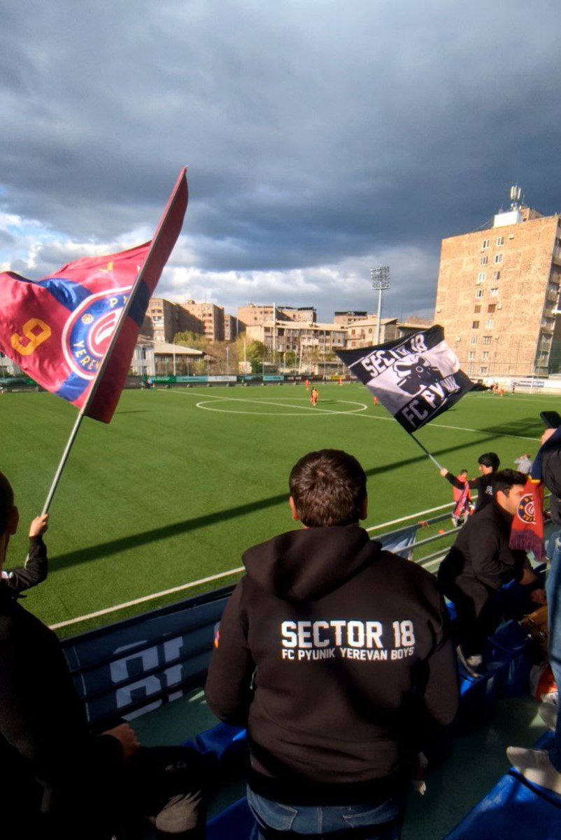 sector__18's tweet photo. It was a tough 3-1 win...

We saw a fighting team on the field,good job guys 

#Yerevan_is_pomegranate_color #sector18 #fcpyunik https://t.co/FGcv1LeLAQ