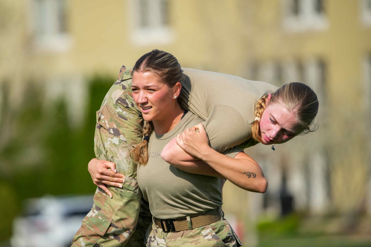 VMI1839's tweet image. Spring FTX for @VMI_NavyROTC meant early PT, swimming drills, and nonstop teamwork.

VMINavyROTC #SpringFTX #ForgedByTheSea