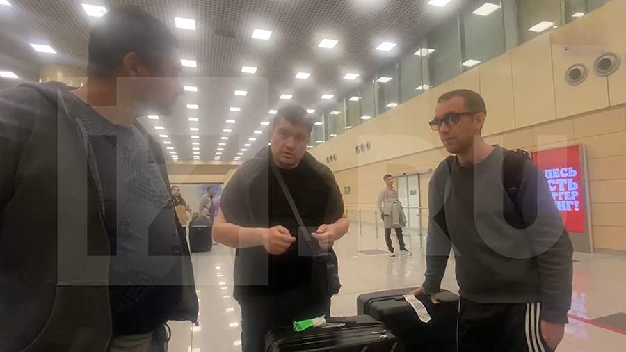 pressapro's tweet image. Вернувшиеся из заключения в Тунисе россияне рассказали об условиях в тюрьме
pressapro.ru/v-mire/vernyvs…
#АэропортДомодедово #Тунис #Туризм #Тюрьмы