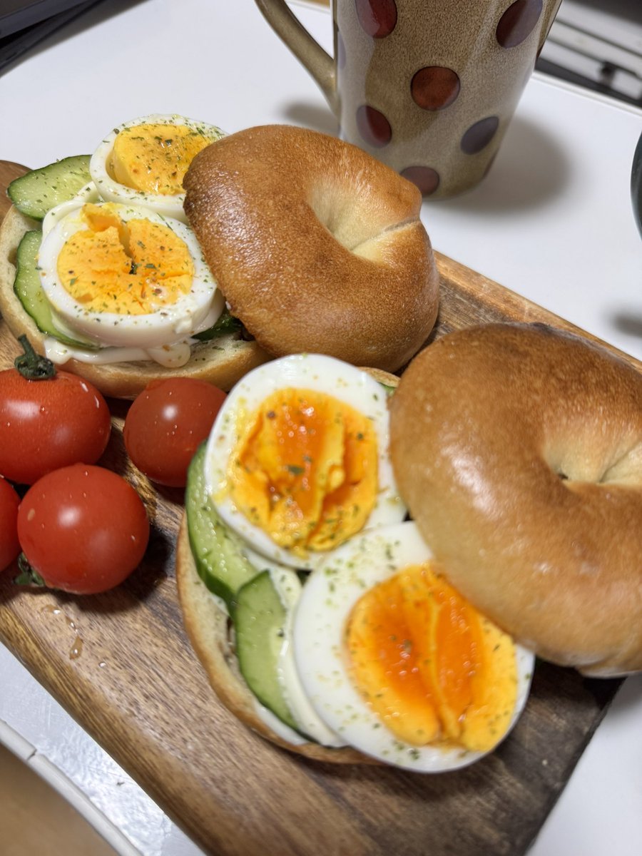 budopann's tweet photo. 今日のパン🥖🥖🥖
【お休み】
#朝食
#パン作り https://t.co/x9QbaVdzix