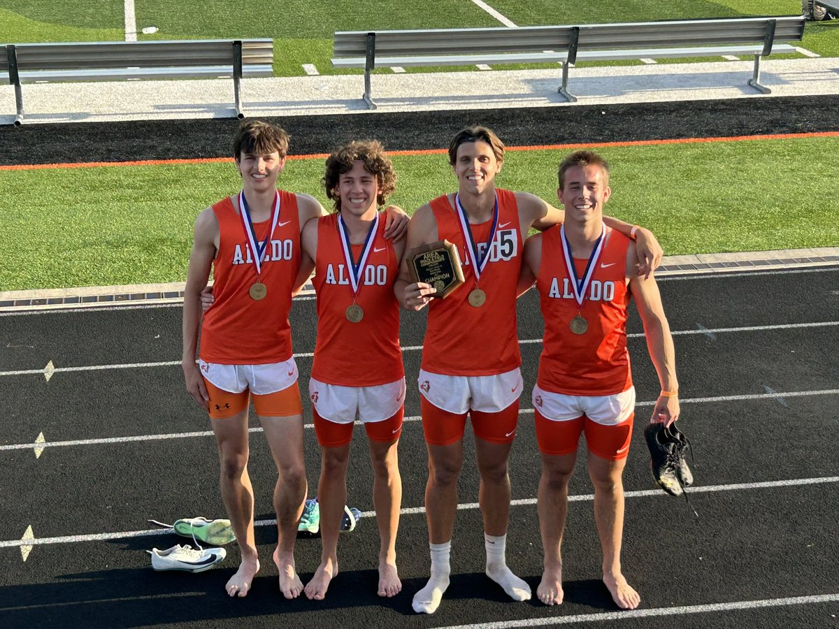 Area Champs! Advanced to Regionals!

🚨4x400 SCHOOL RECORD - 3:19.01🚨

4x100: 4th
4x400: 1st🥇