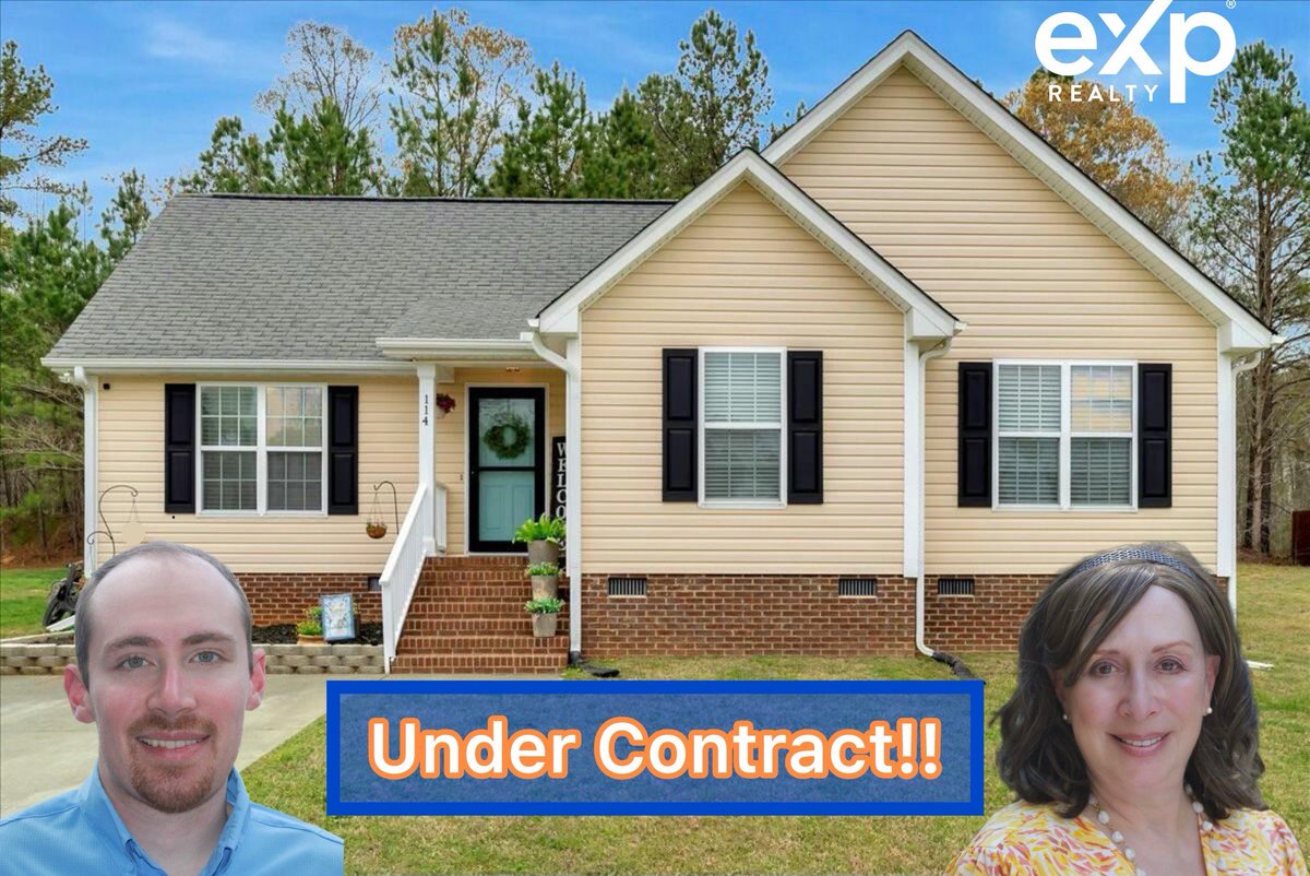 HomeHunterNC's tweet photo. UNDER CONTRACT!! 
Barbara &amp; I helped our first time home buyers get a good deal on this updated home in Stem. 🏡😃🤝

Message us if y’all need a “Home Hunter” to help with your real estate needs in the NC Triangle area too! 📲🏘🔽

- Hunter Russell, Realtor® at eXp Realty 🏠 https://t.co/6v5cjIMCmm