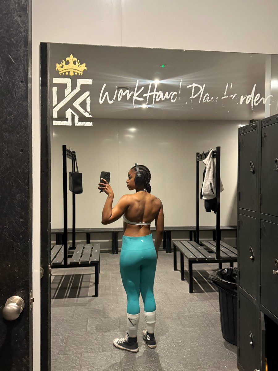 christabelleja's tweet photo. How’s gym going ? https://t.co/cApWSD3Iqd