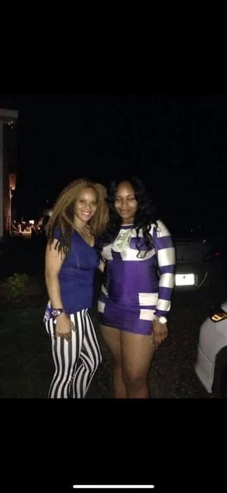 SEXmeRizeMe69's tweet image. #birthdaychiccS #firstCousinS