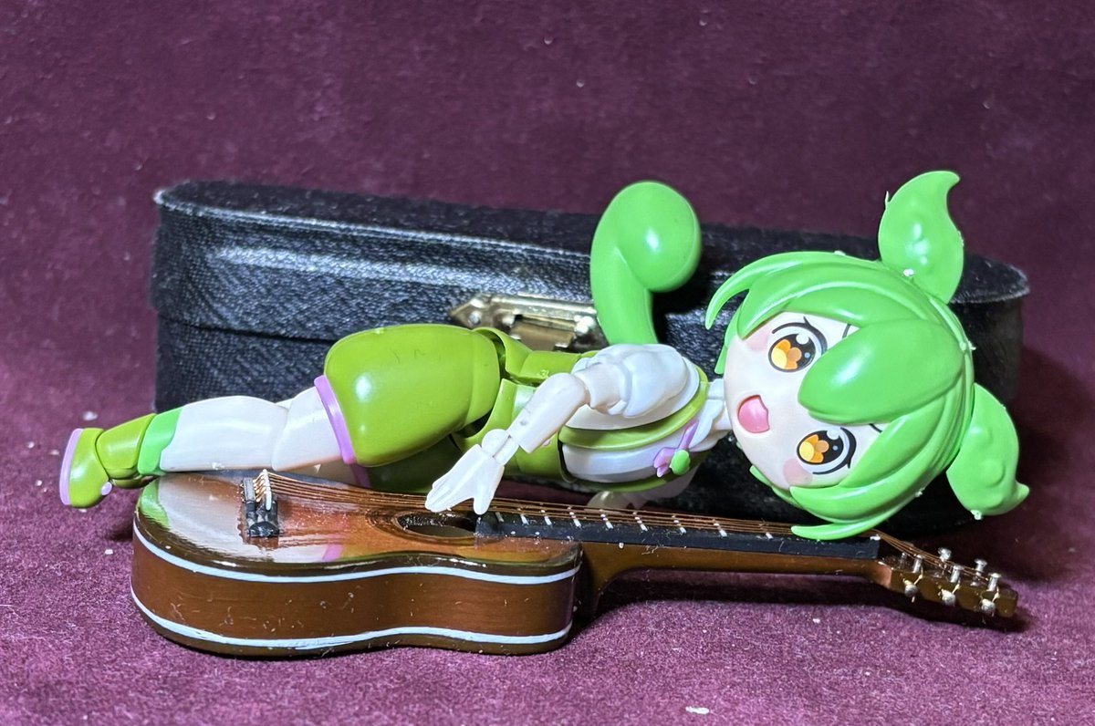 japanoldguitar's tweet photo. ずんだもんクラシックギター部

どちらかというと猫派
インドアで家でまったりしたい
大勢でワイワイするのは苦手
前に立つよりは後ろで
応援するスタイル

だからギターはすごく
自分にぴったりです https://t.co/6H19QFkPnJ