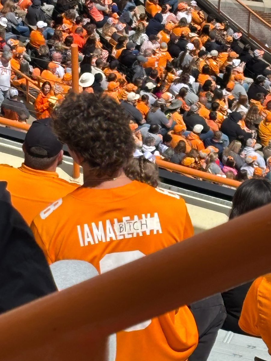 ClayTravis's tweet photo. Tennessee fans are undefeated. (Also, no matter who you root for, this is an all time jersey modification). https://t.co/rLlnq5IWE5