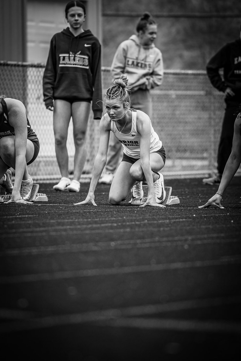 Mark49075016's tweet photo. Track Meet Number #2 For Haddie MacGillivray @HaddieMac New PR Triple jump,PR 💯 &amp; #2 in MN for 4X100 great job! 💙💛 @GirlsPLTF @247Sports @TheFlagSports https://t.co/rPnHitoHIA