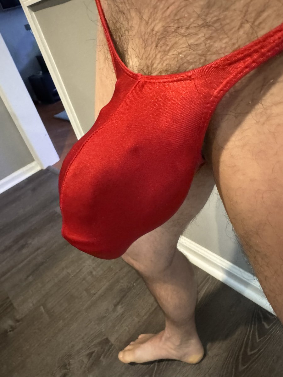 Christophe16672's tweet photo. #Muscleskins bulge https://t.co/WvaEewStgk