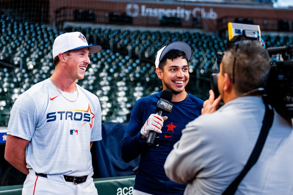 astros's tweet photo. Great day for some baseball. https://t.co/cmgsT16gbz