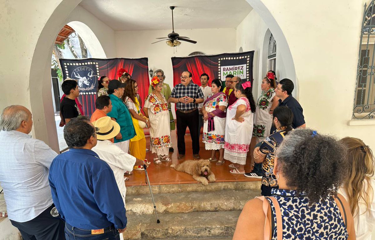 Contento por recibir esta mañana a la Compañía Estatal de Teatro Yucateco. Estén pendientes, ¡vienen fantásticos proyectos! 🎭