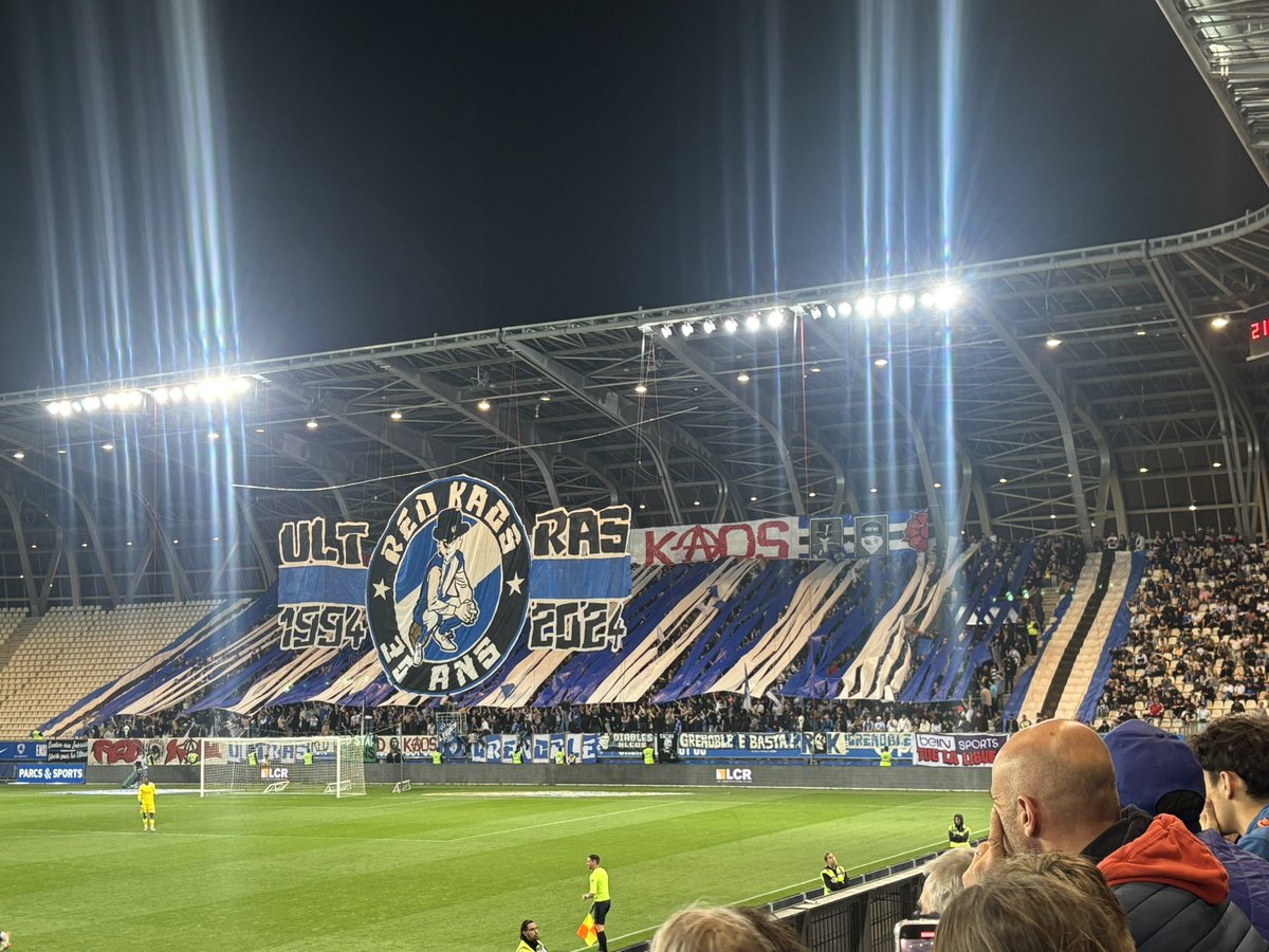 QTN_ground's tweet photo. 📆 12/05/25 

🚗83eme match (19e en 2025)

🏟️ 36eme stade 

📍 Grenoble, Stade des Alpes

🎟️ 17e 

🏆 Ligue 2

⚽️ Grenoble 1-2 Paris FC 

Anniversaire des Red Kaos 30 ans https://t.co/qBTf765CZm