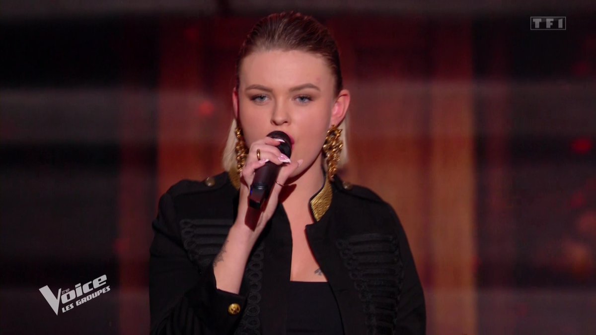 tweetolivier's tweet photo. #TheVoice "Les Hypes" sur sans contrefaçon" de Mylène Farmer #Charline #MarionBB #MirandaGrace
A l'aveugle c'était #MarionBB pour sa voix de tête
Je reste sur mon premier choix https://t.co/s7yn6GUqGL