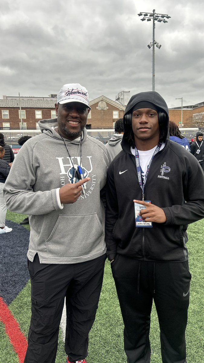 jalennn_smith's tweet photo. After a great day with @coachnickgould and @CoachLScott70 I’m blessed to have received an offer from Howard University 🔴🔵! @HUBISONFOOTBALL @CoachEricMiller @Pace_FB @SpoonJones56 @Coach_JRjones @CoachKev79 https://t.co/WdxoHL0FsB