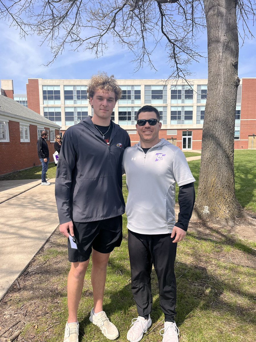 Mason Shearer (@masonyo9) on Twitter photo Thank you <a href="/Coach_Zoda/">Austin Zoda</a> for the invite and great time at Truman State!
<a href="/mtross712/">Mark Ross</a>
<a href="/CoachLoganHicks/">Logan Hicks</a>
<a href="/SBCEagleFB/">Southern Boone Football</a>
<a href="/JPRockMO/">JP Rock</a> Thank you <a href="/Coach_Zoda/">Austin Zoda</a> for the invite and great time at Truman State!
<a href="/mtross712/">Mark Ross</a>
<a href="/CoachLoganHicks/">Logan Hicks</a>
<a href="/SBCEagleFB/">Southern Boone Football</a>
<a href="/JPRockMO/">JP Rock</a>