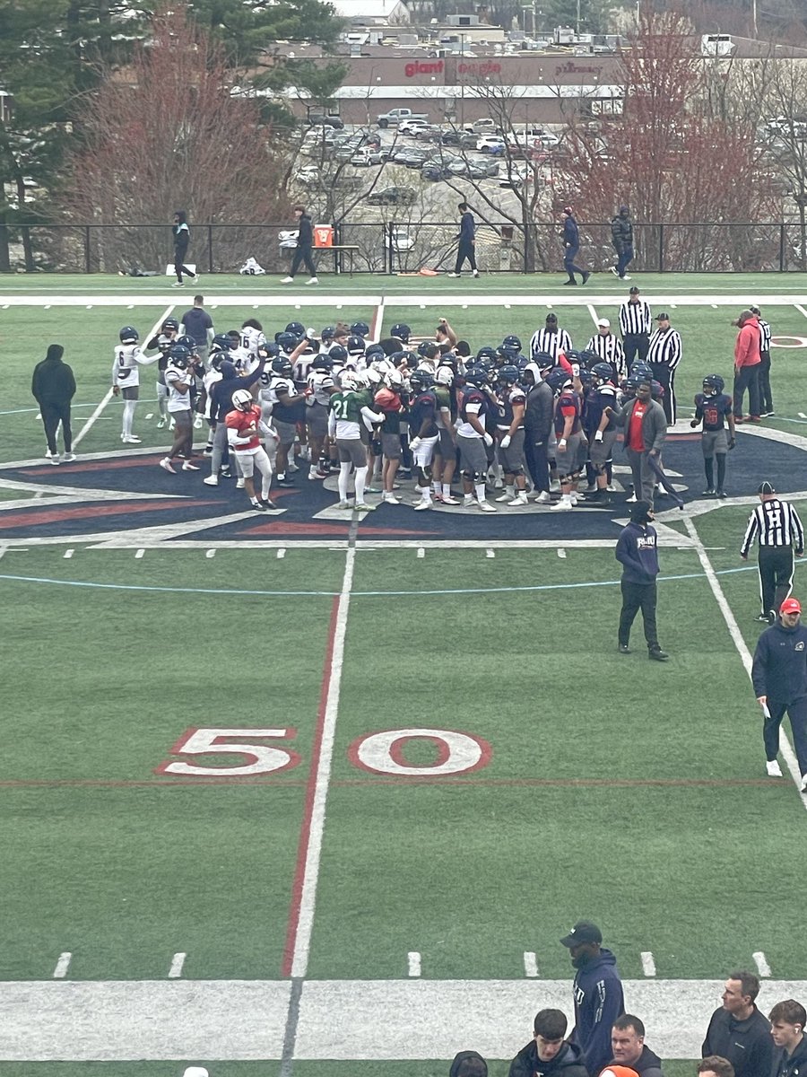 DaeshaunFloyd's tweet photo. Had great time at @RMU_Football spring game it was a great time and a good game -DaeShaun Floyd 6’4 -320 OL @CoachSampson90 @WESLEYBROWNSR @PrepRedzoneWV @Spotlight39_Pod https://t.co/yenL7Y8Q7k