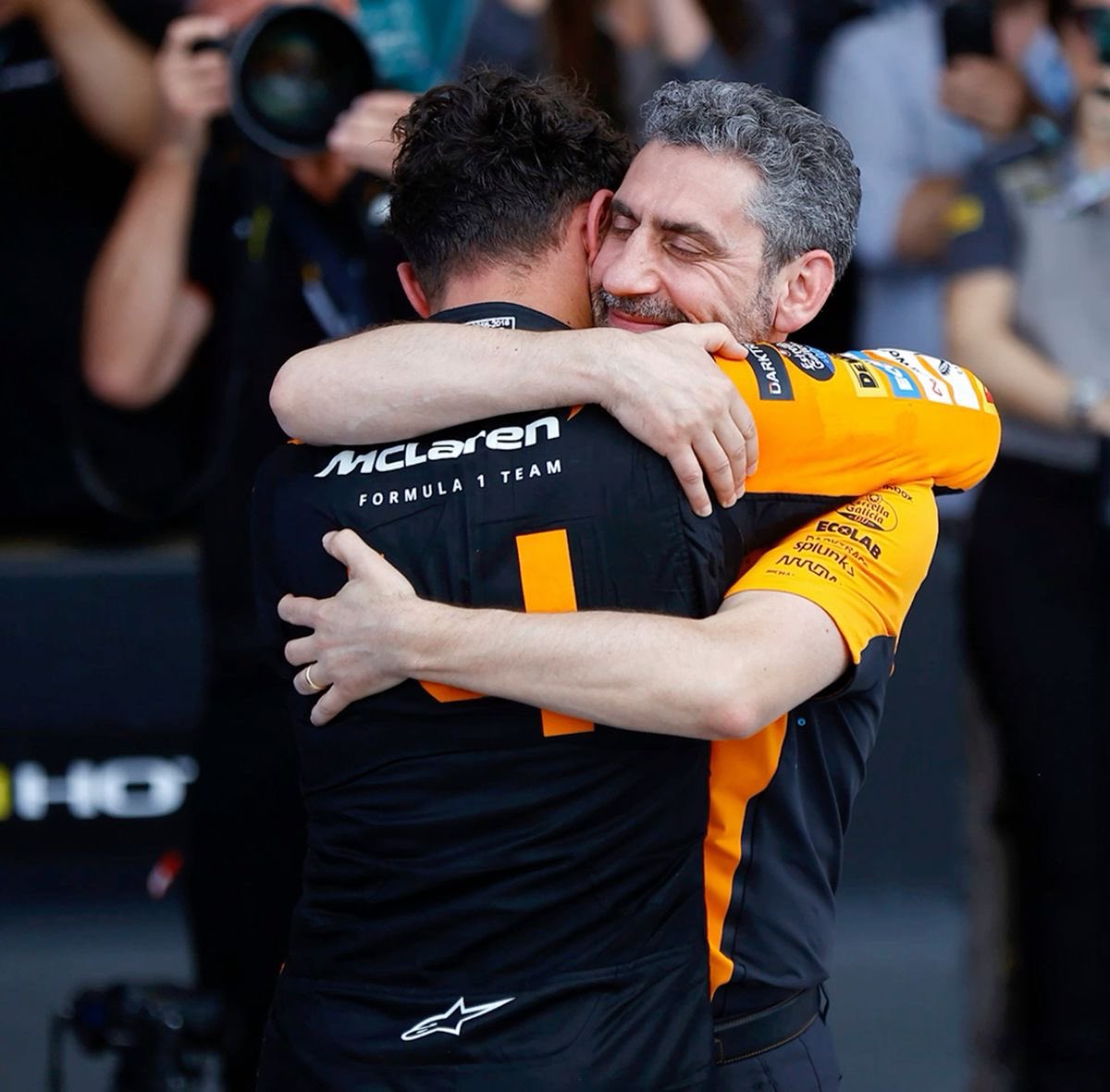 LNFOURS's tweet photo. andrea stella on lando’s quali performance:

“Lando is a very fast driver, a naturally fast driver, with an incredible race craft, and even now that he's been struggling to put together laps in Q3, actually during the weekend, he shows this speed,

It's more a phase… we are talking about the driver that has led the journey of McLaren to the front… and has delivered us the world championship after 26 years, and is just now in this temporary phase in which while pushing the car to the limit, there's a few things that don't go exactly as he expects”