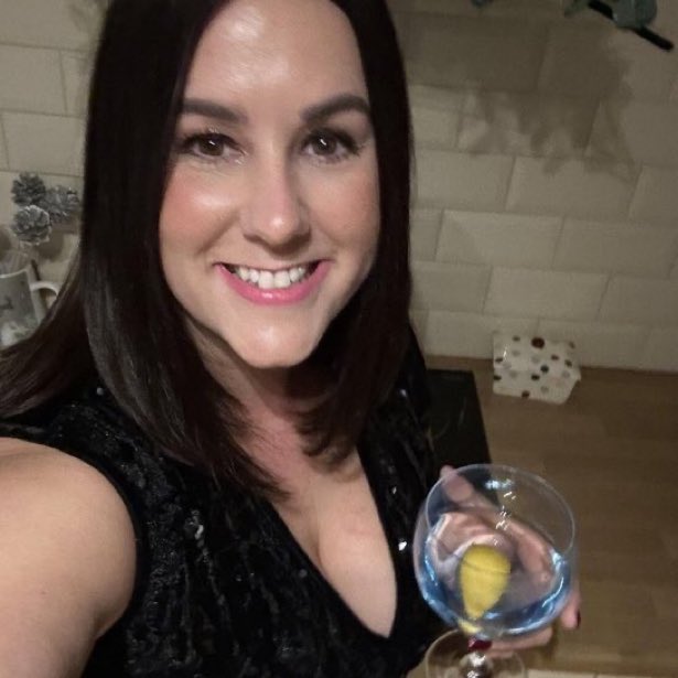 EASY QUESTION 

SHOULD LUCY CONNOLLY BE RELEASED?

Yes or No?