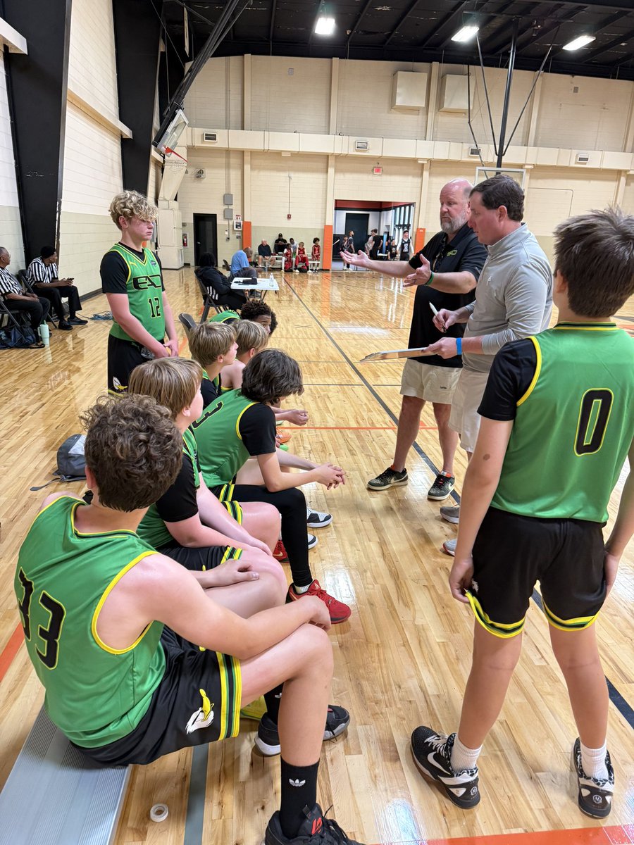 CoachLNWalker's tweet photo. EAD Alabama Regional teams hit the floor this weekend! Then next up, our 2026 Circuit girls taking on Memphis in 2 1/2 weeks!! https://t.co/wURFGkv6K8
