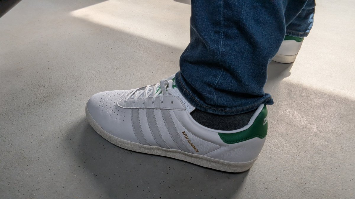 AndyW tweet media
