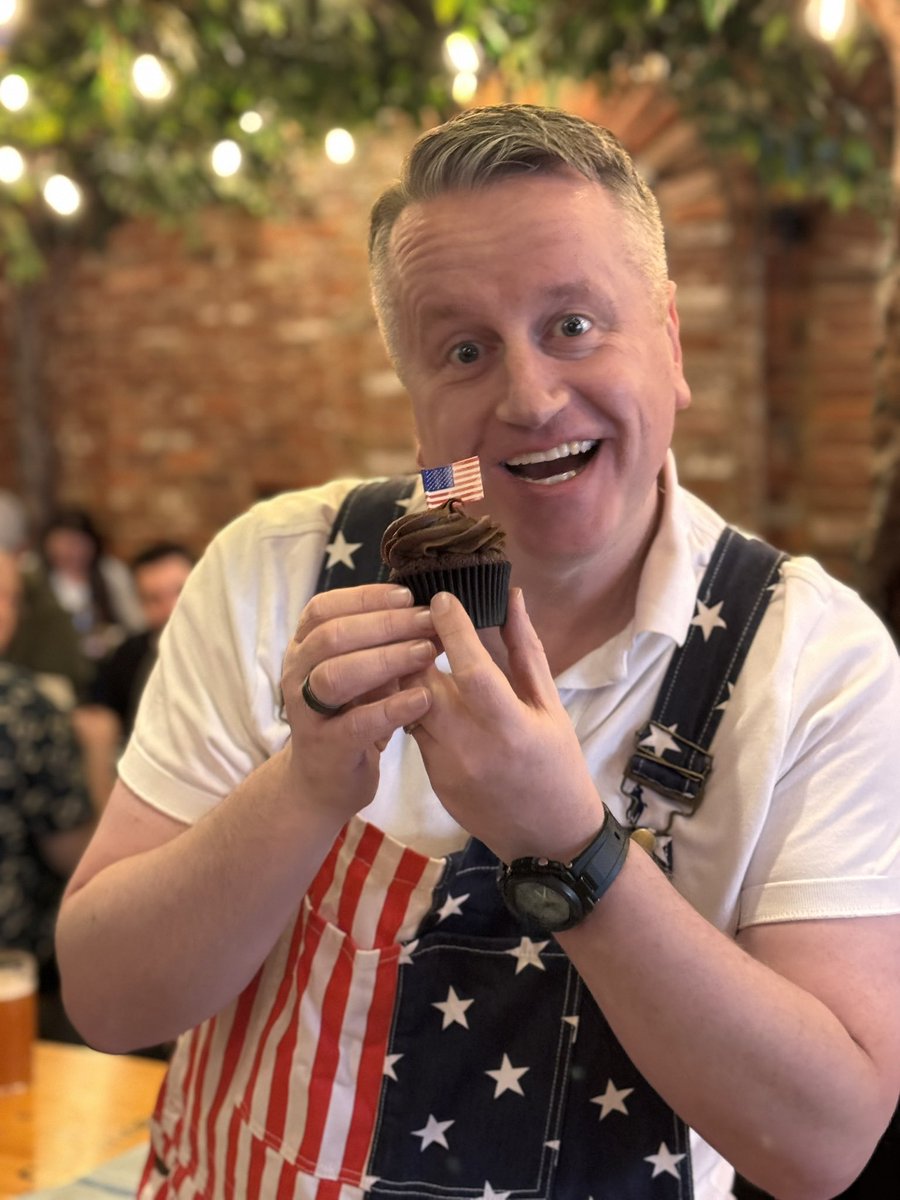 Today I had some friends gather to help celebrate me becoming an American citizen last month. It was so lovely to have folks come together to mark the end of my immigration journey. #proudcitizen #american #usa