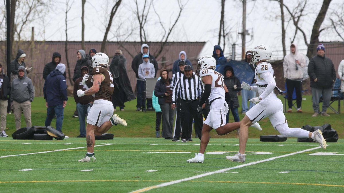 🏈 Put a 🎀 on the Spring...

#GoLehigh #TheNest
