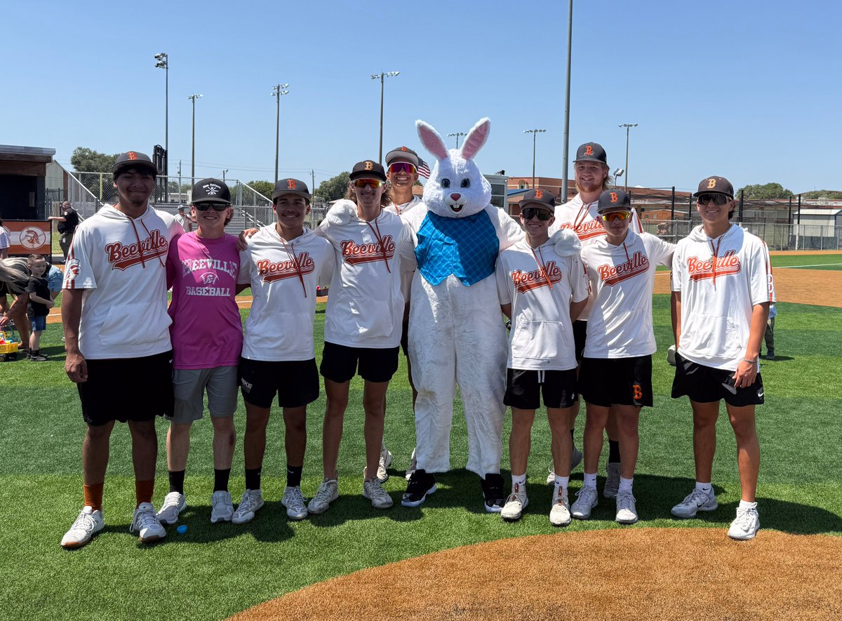 BeevilleISD's tweet photo. Thank you to everyone in our community who joined us for today’s Community Easter Egg Hunt!
We especially want to thank the ACJ Baseball Team, the ACE Program, and Coach Vasquez for their incredible help in hosting this event. We couldn’t have done it without you!
#BEEtheHERO https://t.co/DyQaG9xAux