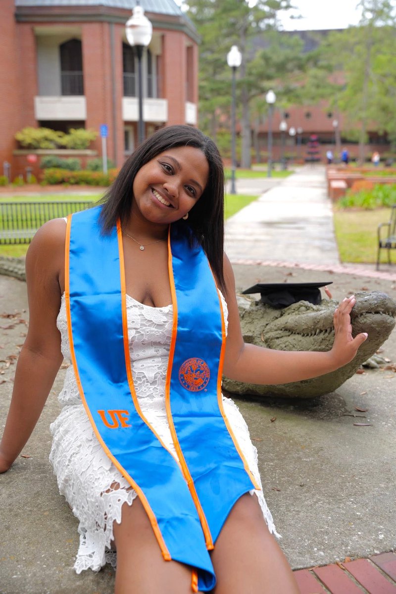 Jessica Swain tweet media