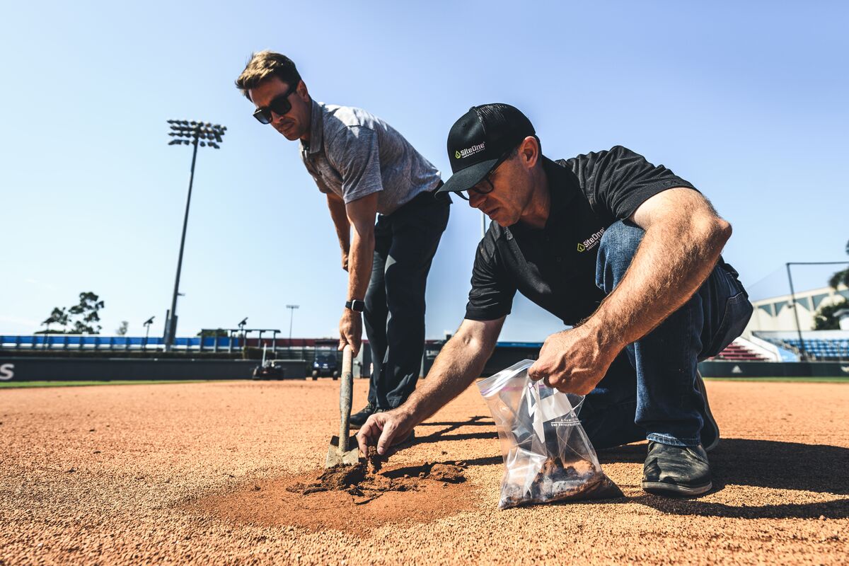 SiteOne Landscape Supply (@siteonesupply) on Twitter photo We are excited to announce that SiteOne has been honored with Turface Athletics' Elite team, Grand Slam Growth, and Ace 2024 Distributor Awards for our growth in the past year. Thank you <a href="/Turfaceproducts/">Turface Athletics</a> and to our customers for allowing us to be your partner. #StrongerTogether We are excited to announce that SiteOne has been honored with Turface Athletics' Elite team, Grand Slam Growth, and Ace 2024 Distributor Awards for our growth in the past year. Thank you <a href="/Turfaceproducts/">Turface Athletics</a> and to our customers for allowing us to be your partner. #StrongerTogether