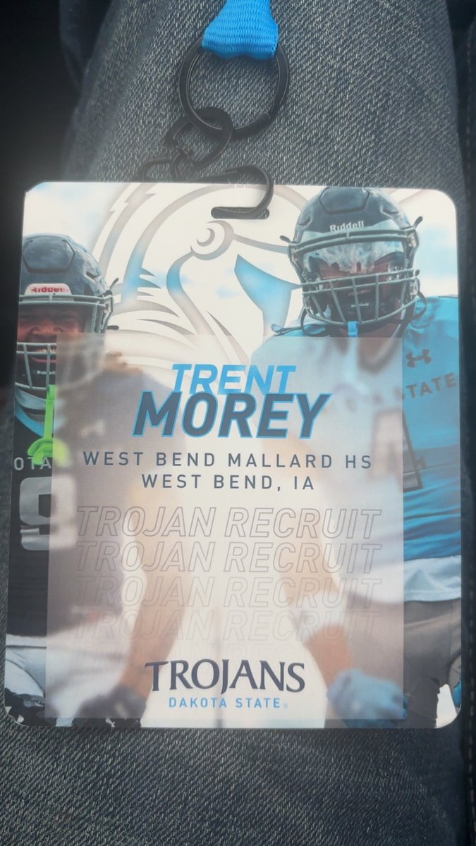 TrentMorey12709's tweet photo. Thanks @DSUFootball for the junior day visit. Had a blast touring the facilities, learning about the program and watching practice.

@DakSt8Football @CoachMurphyDSU https://t.co/hVhIfVNwVA