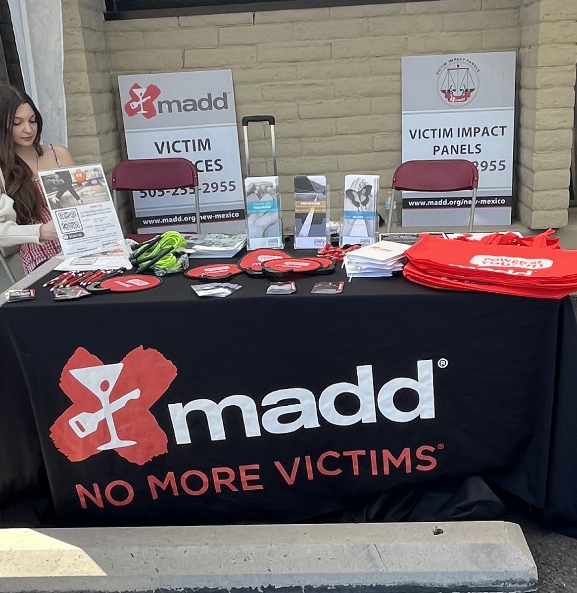 BerncoDa's tweet photo. HONORING DWI VICTIMS, THEIR FAMILIES, AND THE COMMUNITY SUPPORTING THEM - 
Today MADD New Mexico and the Bernalillo County District Attorney’s Office hosted the 3rd Annual Spring Picnic. 
Thank you to everyone who participated! 
#EndDWI https://t.co/WA1DN3Fs9K
