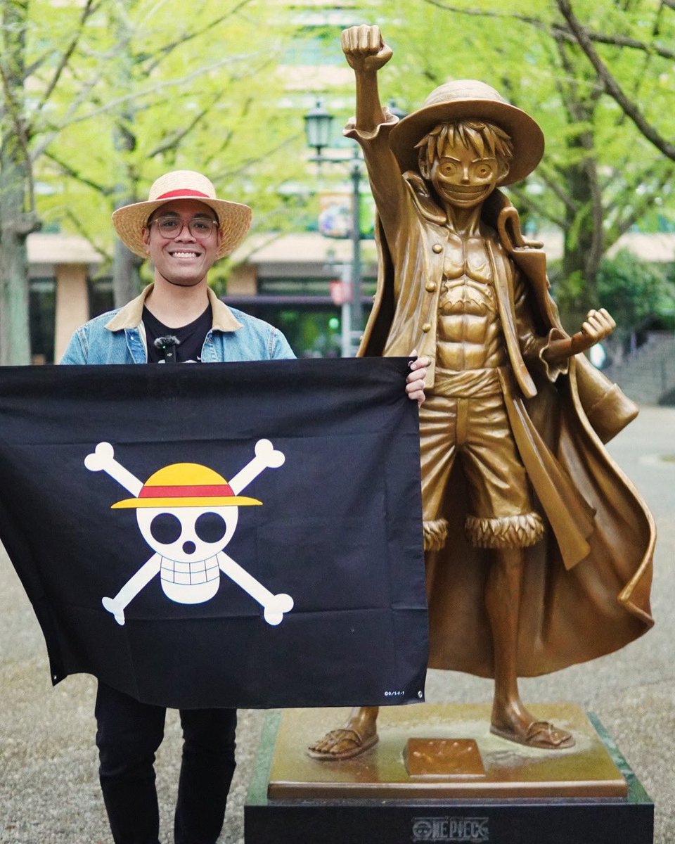 Bucket-list ✅

It was a long journey but i’m finally here in Kumamoto, Japan. Been a long time fan of Oda-sensei. Thank you for inspiring me and getting me out of depression over the past 18 years. This manga save my life and I will always be grateful.