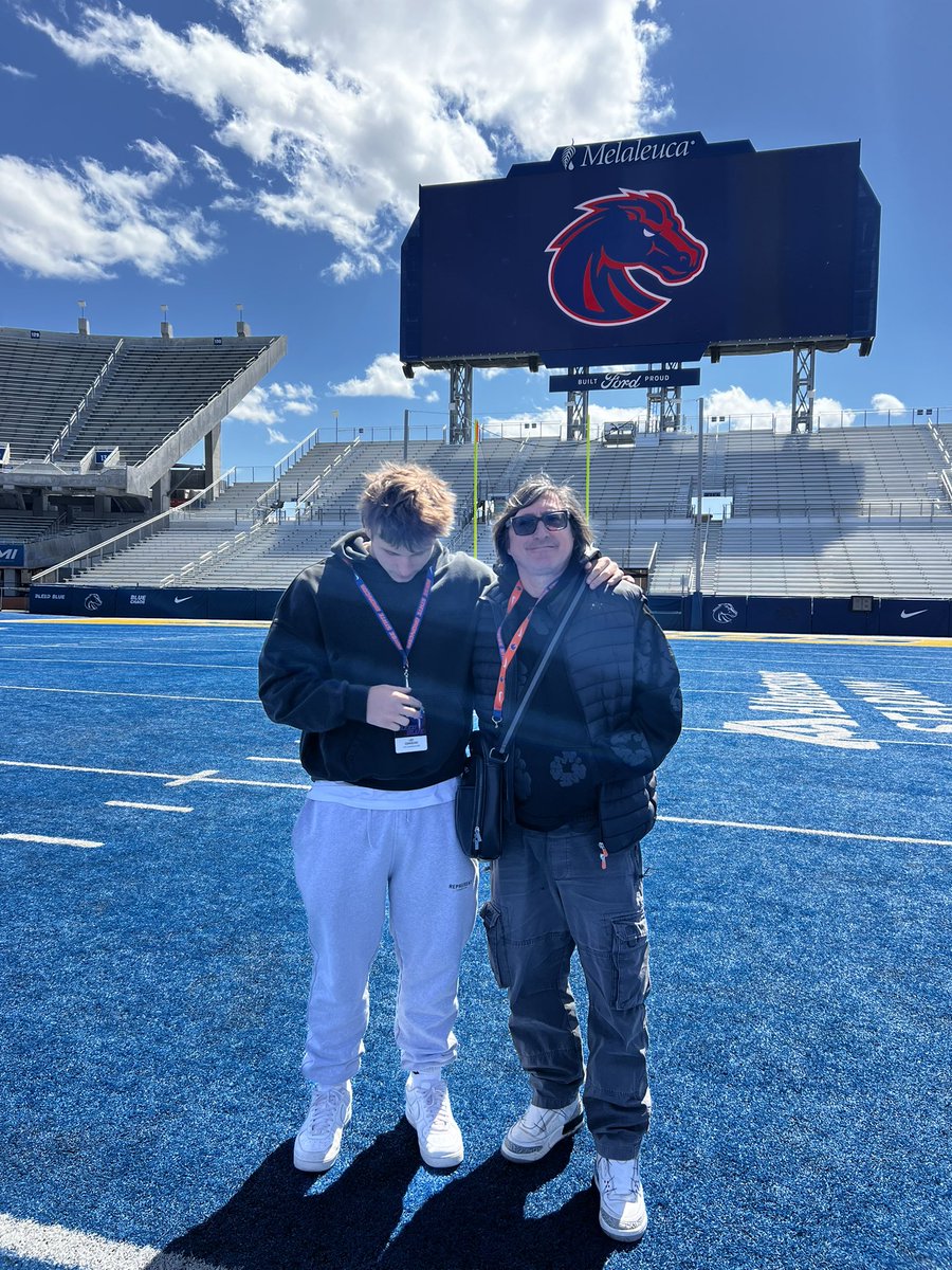 Leonardo Correani (@leonardoc2008) on Twitter photo Great day at Boise state! Thank you for the hospitality! Can’t wait to get back down in the summer <a href="/CoachCollins46/">Stacy Collins</a> <a href="/Coach_SD/">Spencer Danielson</a> <a href="/renczks/">Sháona Renczkowski</a> <a href="/CoachChinander/">Erik Chinander</a> <a href="/kyleyoung_BSU/">Kyle Young</a> Great day at Boise state! Thank you for the hospitality! Can’t wait to get back down in the summer <a href="/CoachCollins46/">Stacy Collins</a> <a href="/Coach_SD/">Spencer Danielson</a> <a href="/renczks/">Sháona Renczkowski</a> <a href="/CoachChinander/">Erik Chinander</a> <a href="/kyleyoung_BSU/">Kyle Young</a>